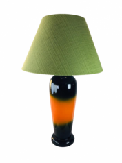 Wooden table lamp with lamp shades/lampu meja kayu 
