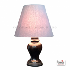 Porceline table lamp with lamp shade/Lampu meja 