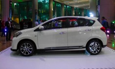 Lelong perodua Myvi baharu 